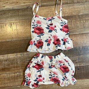 Rose pattern toddler set